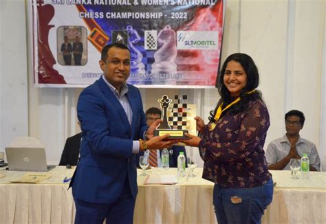Sri Lanka Championships: De Silva and Ranasinghe clinch titles.